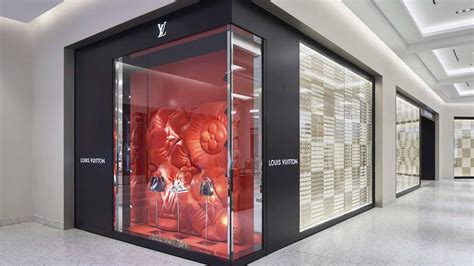 Louis Vuitton Holt Renfrew Ogilvy store, Canada.